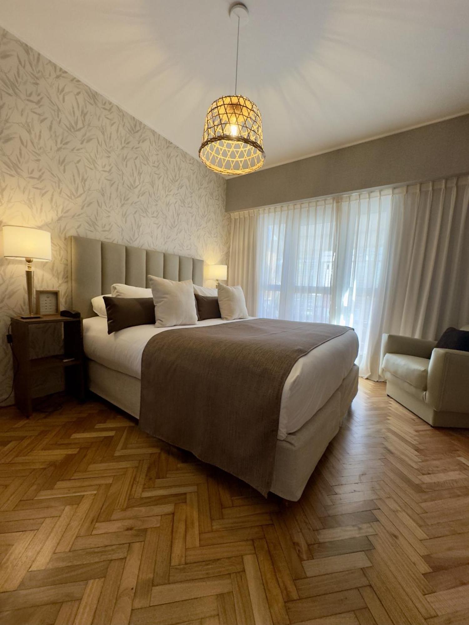 Hotel Facon Grande Buenos Aires Extérieur photo