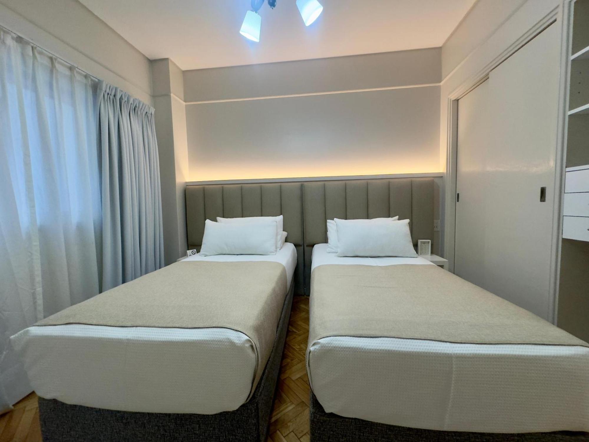 Hotel Facon Grande Buenos Aires Extérieur photo