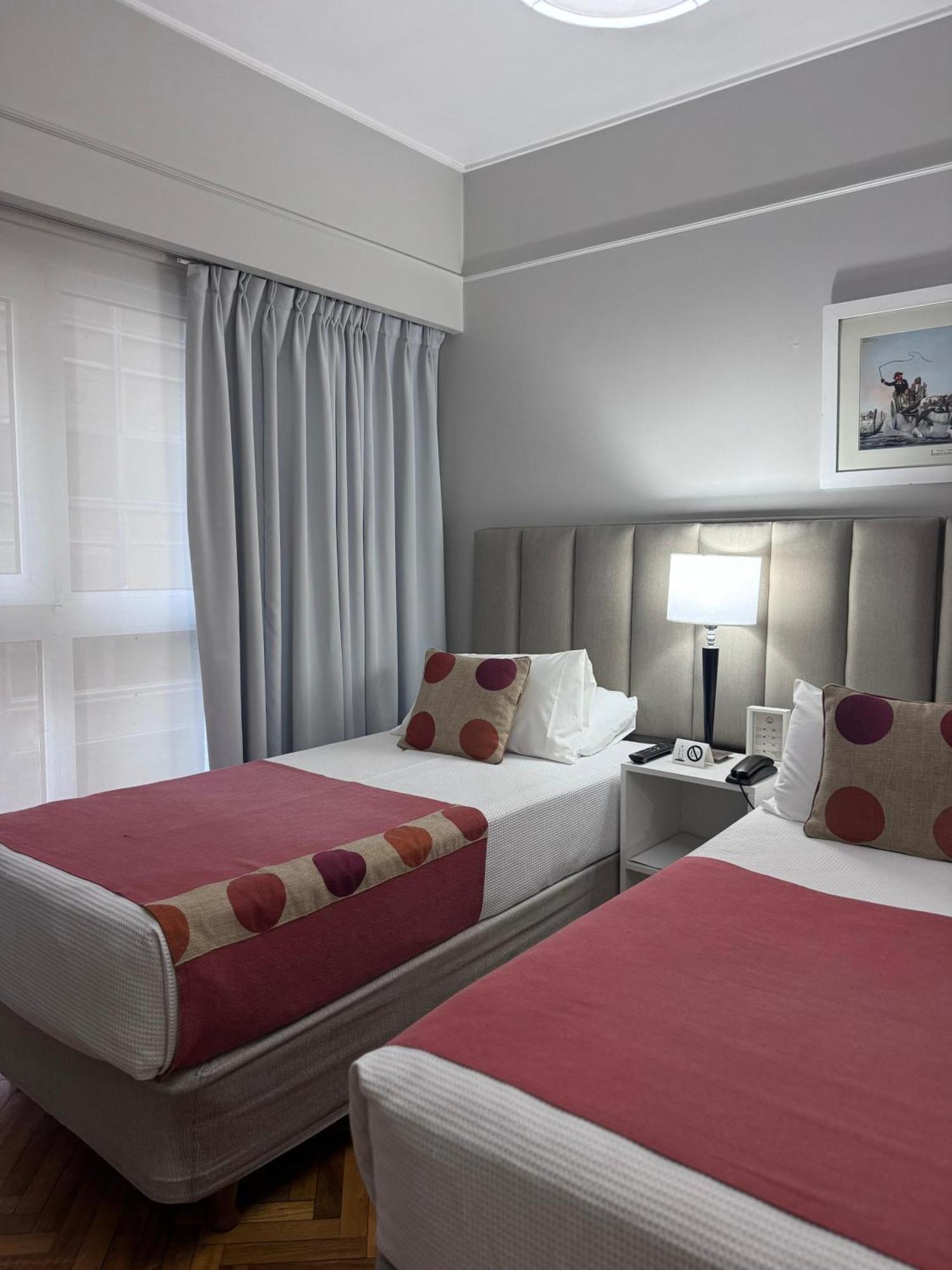 Hotel Facon Grande Buenos Aires Extérieur photo